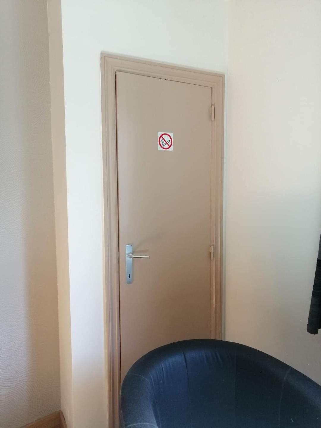 Chambre 2/4P Confortable Остенде Экстерьер фото